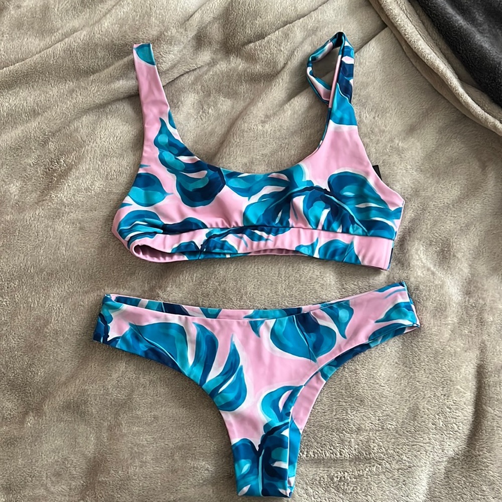 Vaya Island swimsuit